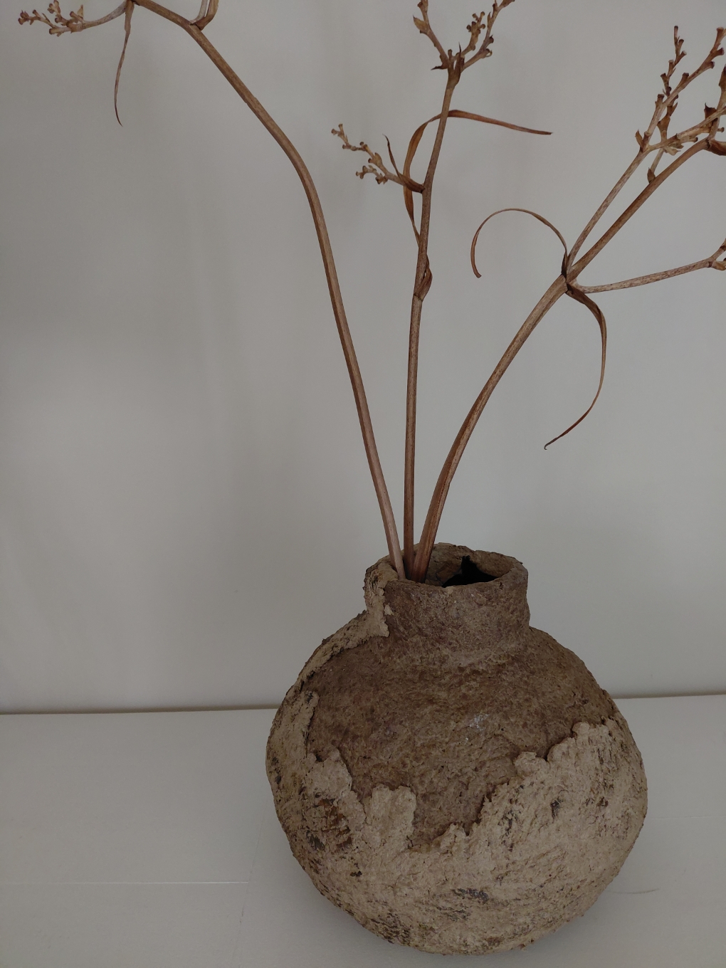 SCULPTURE EN CARTON MACHE